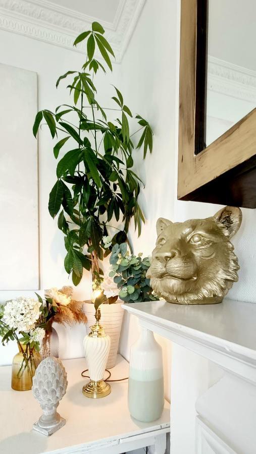 Elegant 5 Bed 4 Bath 'Vogue House' Parisian Style Home Μάργκεϊτ Εξωτερικό φωτογραφία